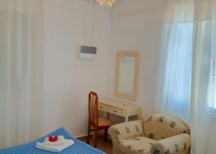 Rest Comfort Location Paxos Hospitality
